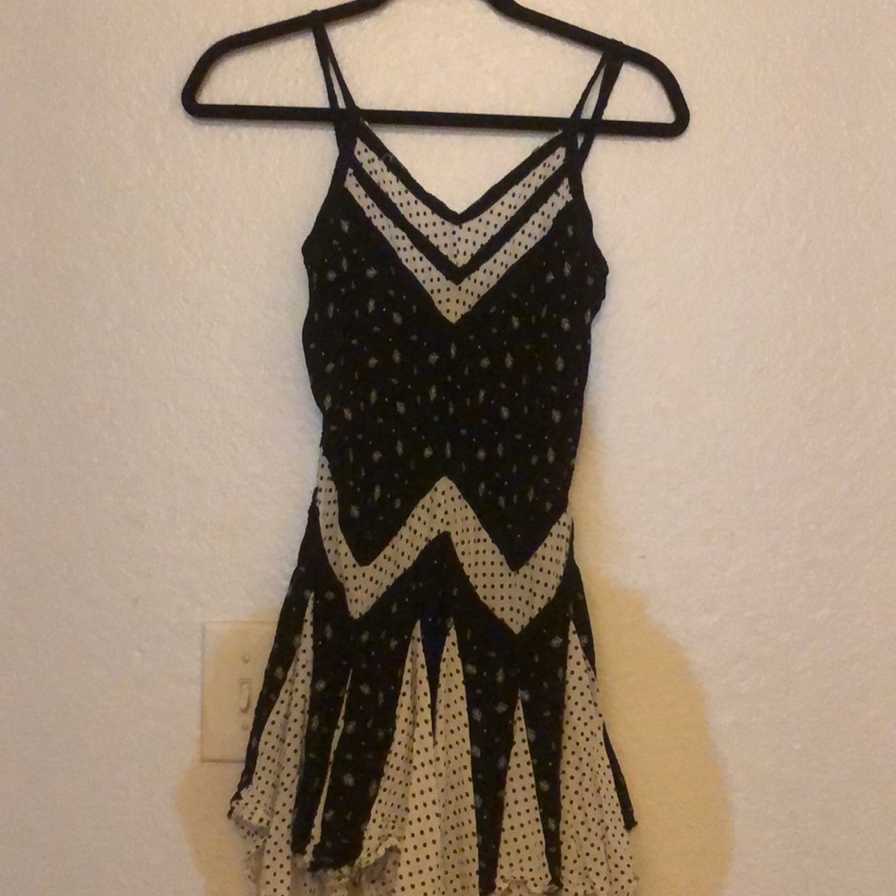 Graphic tank top with flare at bottom